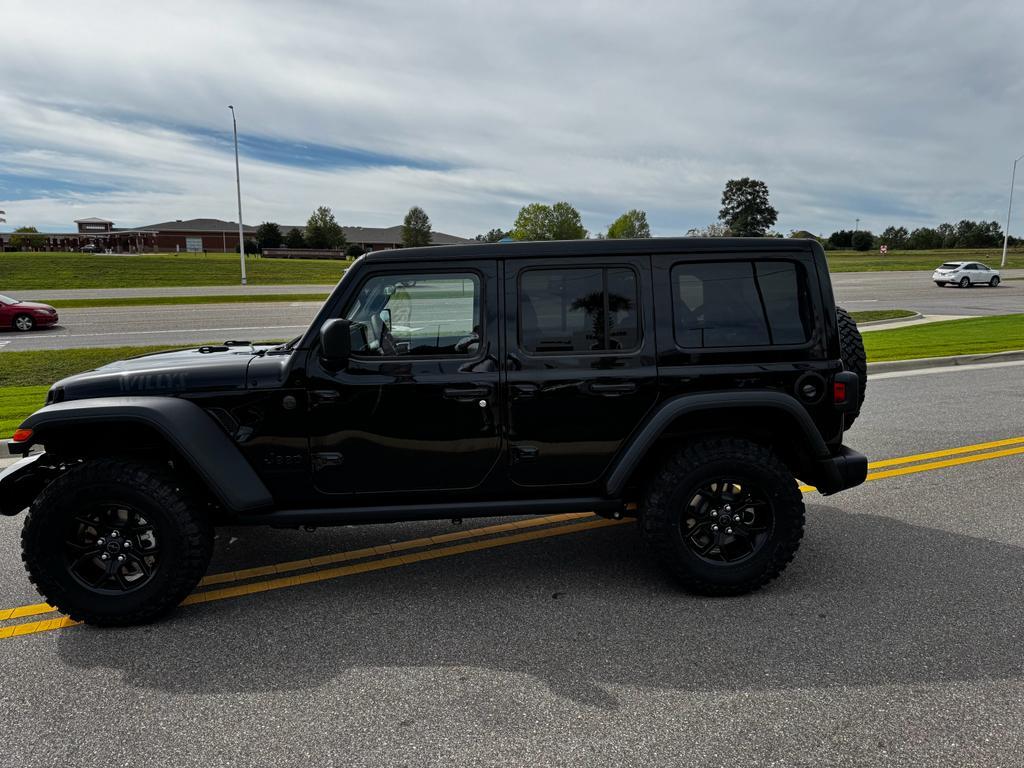 new 2025 Jeep Wrangler car, priced at $50,298