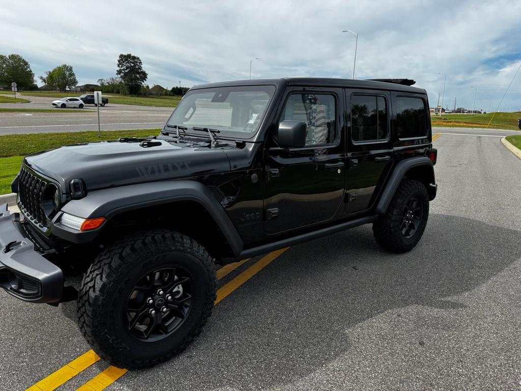 new 2025 Jeep Wrangler car, priced at $50,298