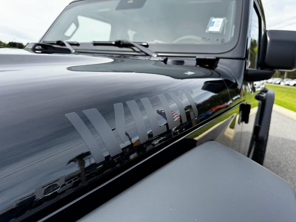 new 2025 Jeep Wrangler car, priced at $50,298