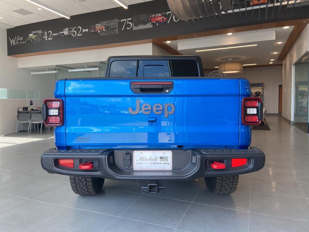 new 2024 Jeep Gladiator car, priced at $60,451