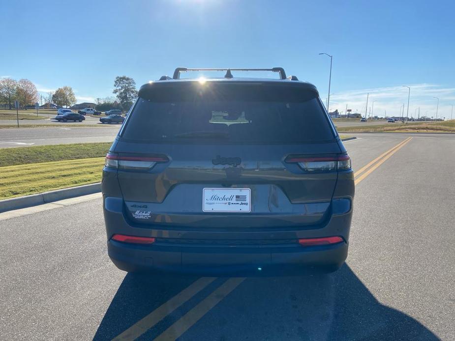 new 2024 Jeep Grand Cherokee L car, priced at $43,901