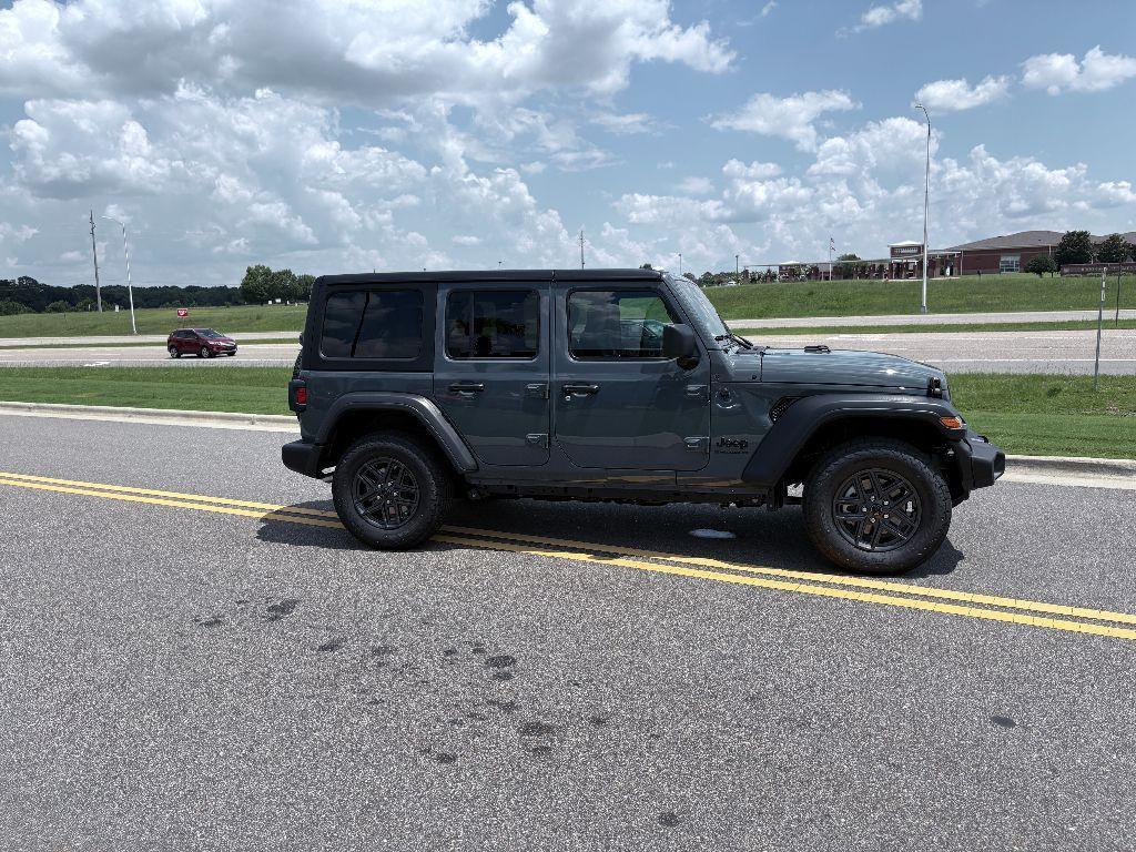 new 2025 Jeep Wrangler car, priced at $42,680