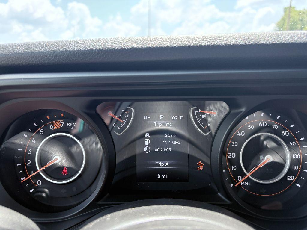 new 2025 Jeep Wrangler car, priced at $42,680