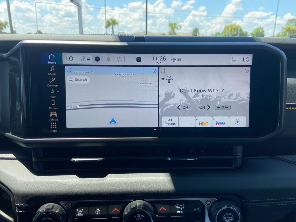 new 2025 Jeep Wrangler car, priced at $51,957