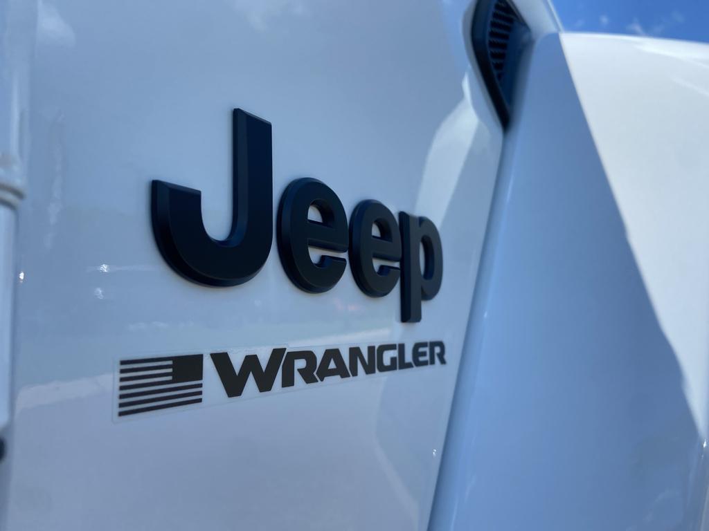 new 2025 Jeep Wrangler car, priced at $51,957