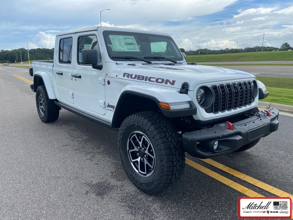new 2025 Jeep Gladiator car, priced at $55,604