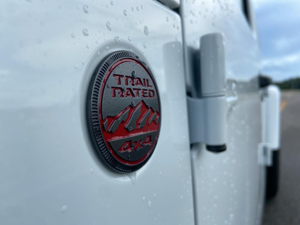 new 2025 Jeep Gladiator car, priced at $54,331