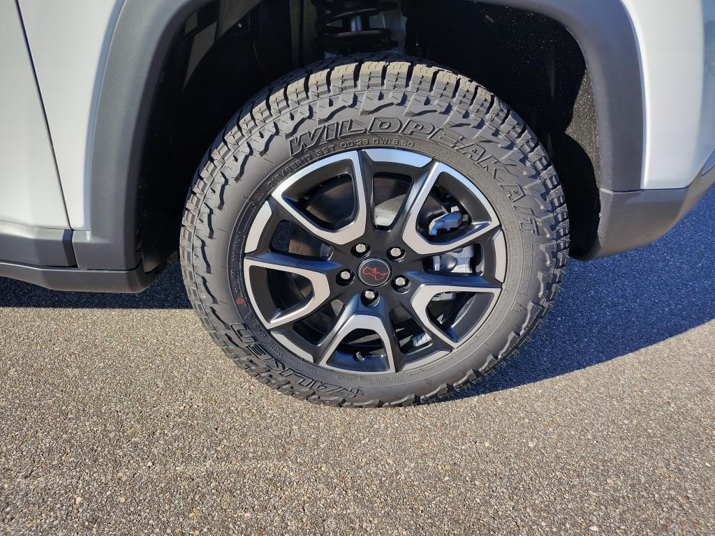 new 2026 Jeep Compass car, priced at $34,834