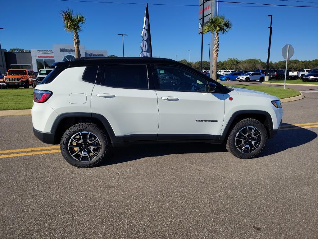 new 2026 Jeep Compass car, priced at $34,834