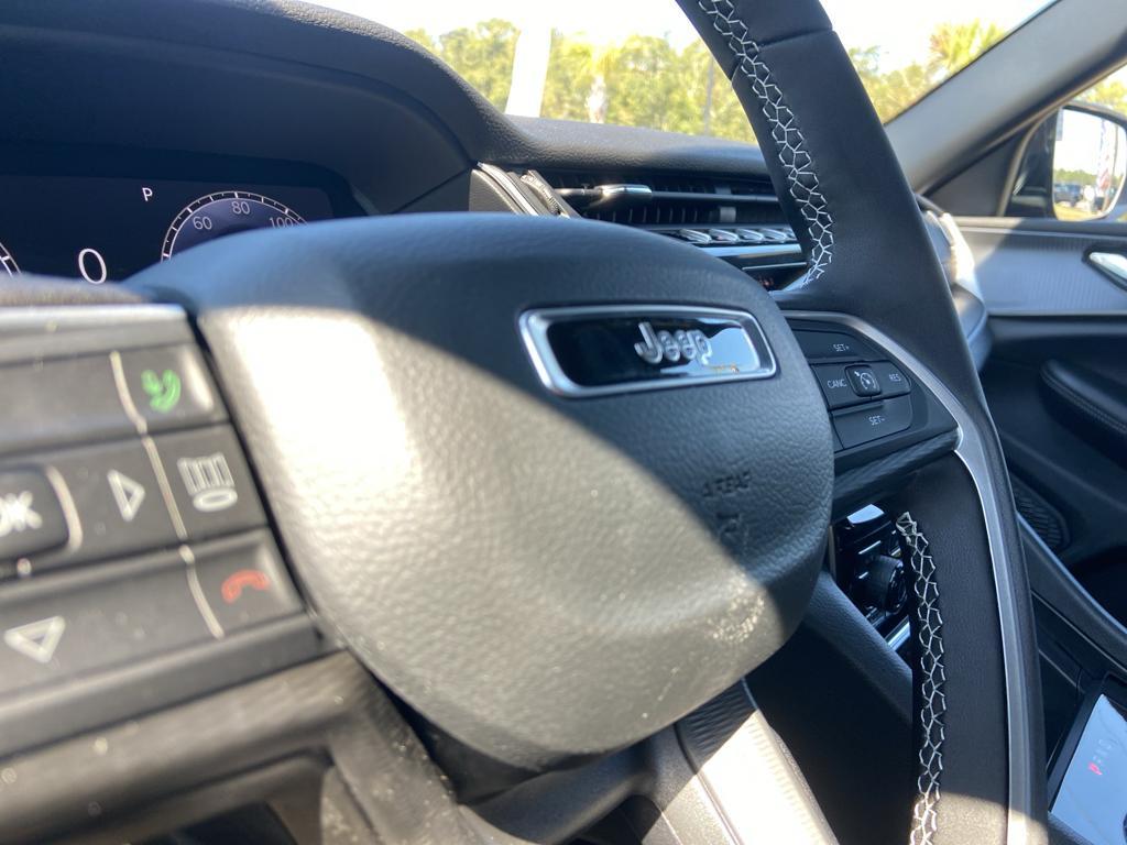 new 2025 Jeep Grand Cherokee L car, priced at $45,236