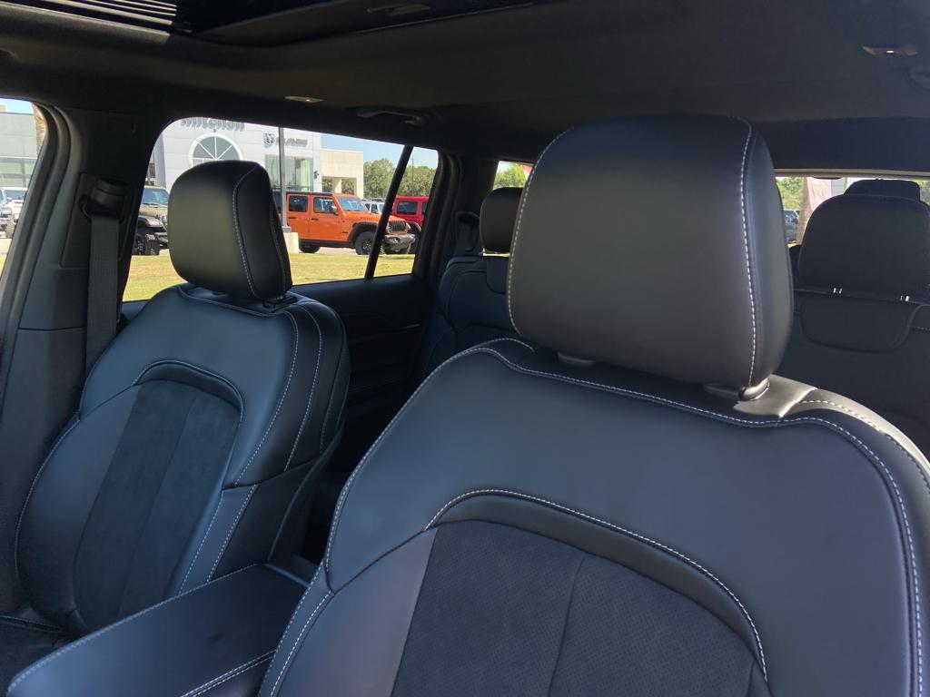 new 2025 Jeep Grand Cherokee L car, priced at $45,236