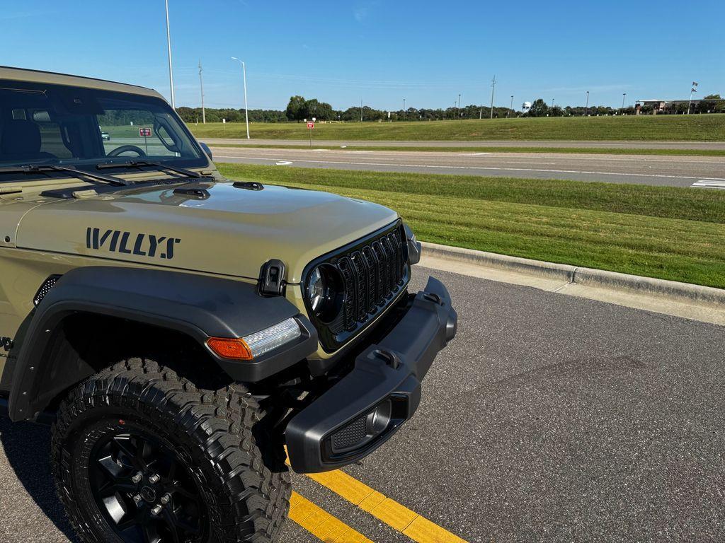 new 2025 Jeep Wrangler car, priced at $49,125