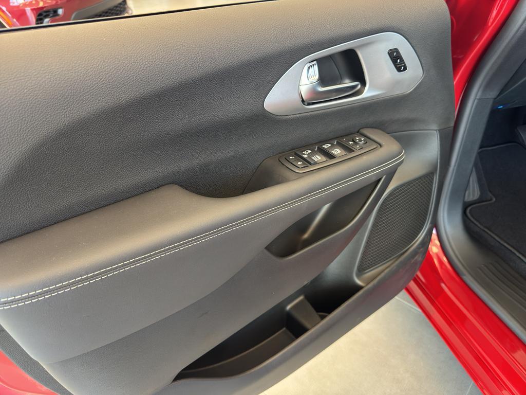 new 2026 Chrysler Pacifica car, priced at $50,776