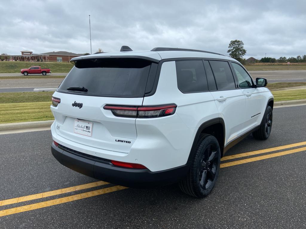 new 2025 Jeep Grand Cherokee L car, priced at $51,366