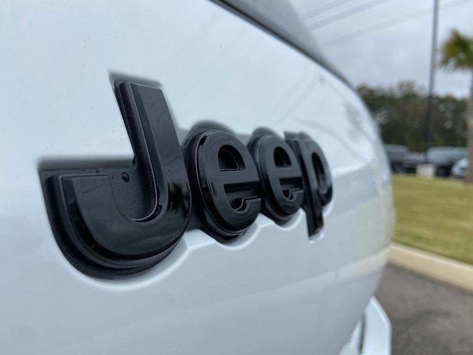 new 2025 Jeep Grand Cherokee L car, priced at $51,366