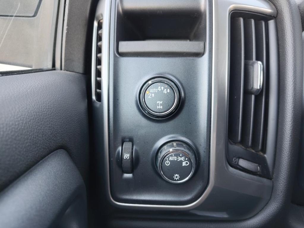 used 2018 Chevrolet Silverado 1500 car, priced at $24,369