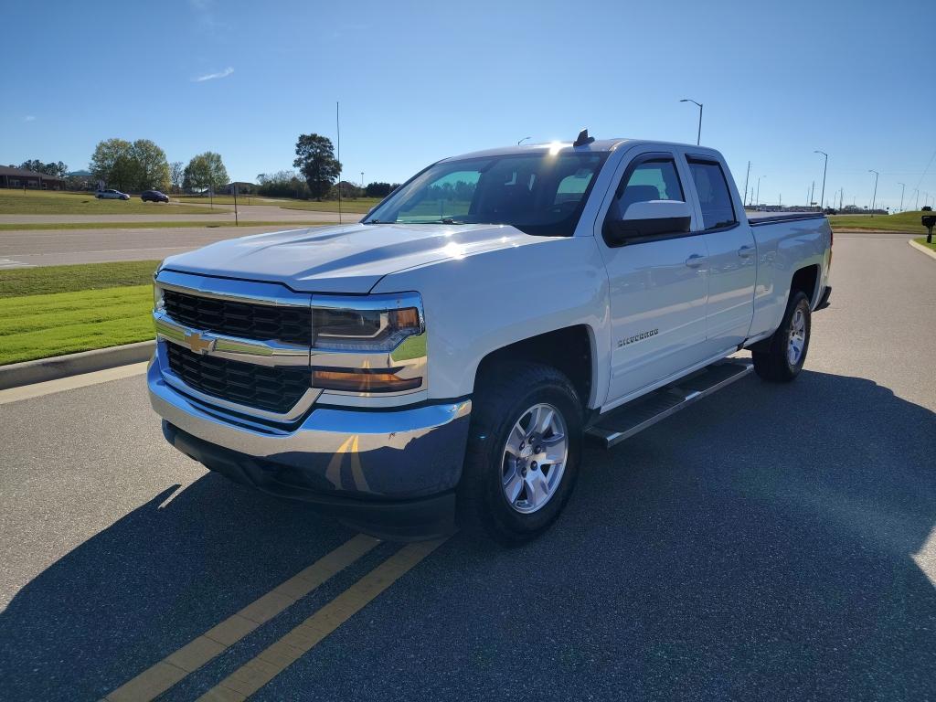 used 2018 Chevrolet Silverado 1500 car, priced at $24,369