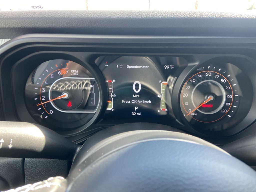 new 2025 Jeep Wrangler car, priced at $49,125