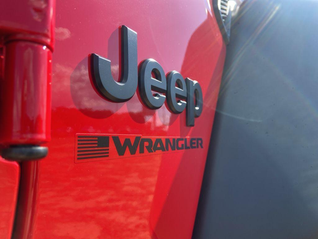 new 2025 Jeep Wrangler car, priced at $49,125