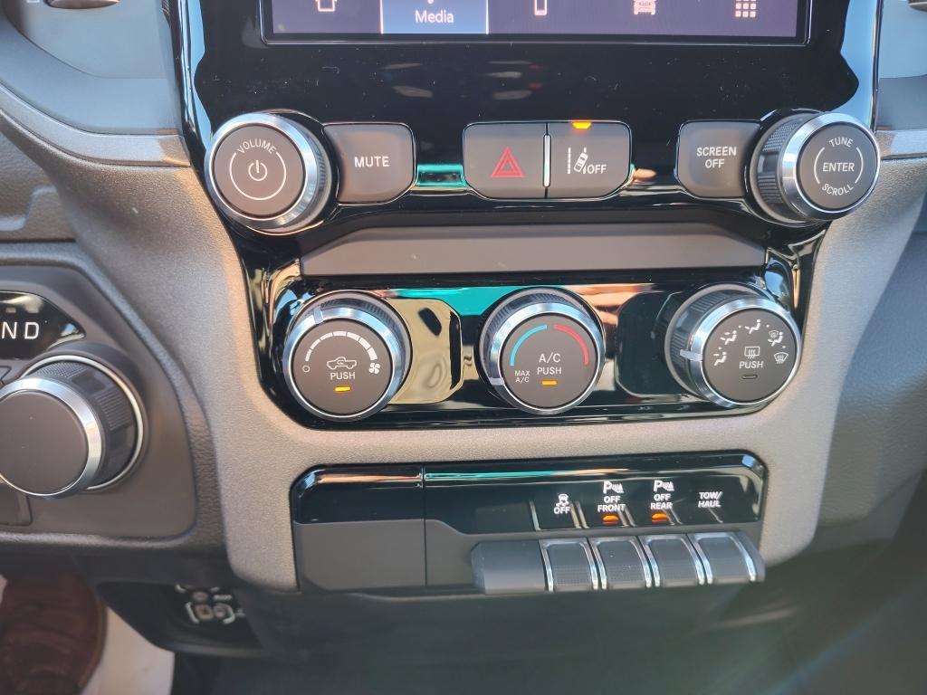 new 2026 Ram 1500 car, priced at $45,370