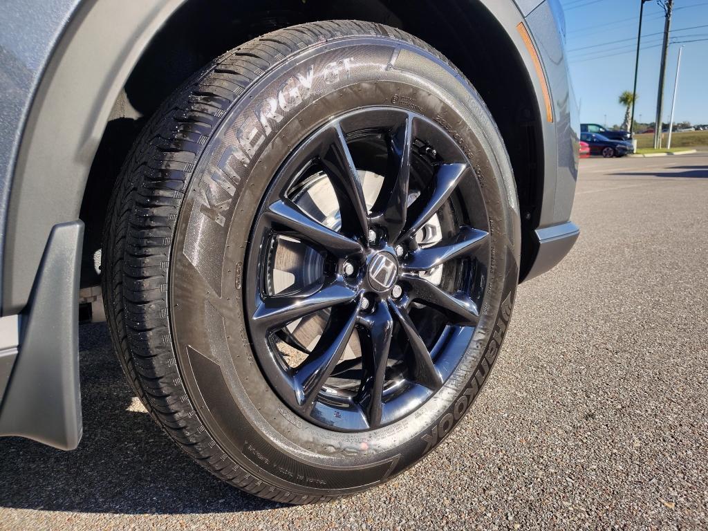 used 2026 Honda CR-V Hybrid car, priced at $36,858