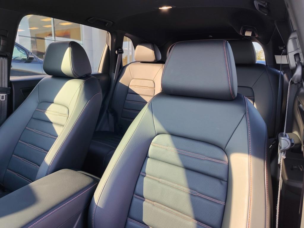 used 2026 Honda CR-V Hybrid car, priced at $36,858