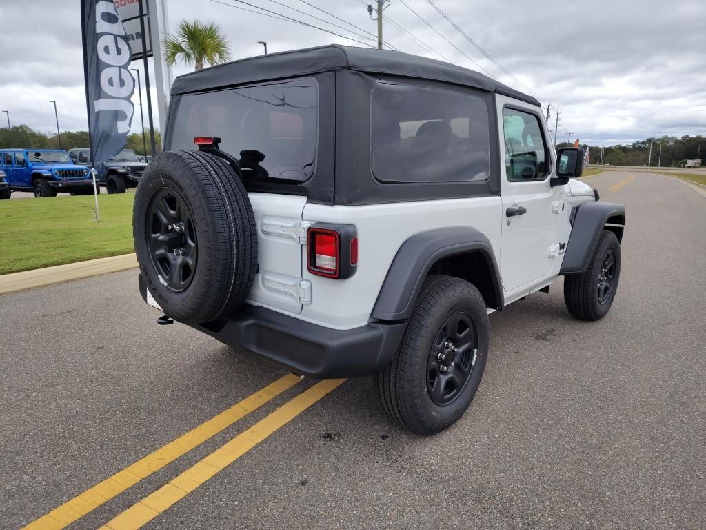 new 2026 Jeep Wrangler car, priced at $37,587
