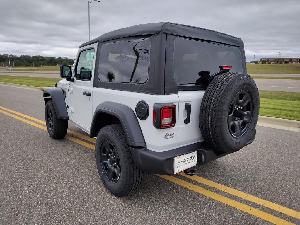new 2026 Jeep Wrangler car, priced at $37,587