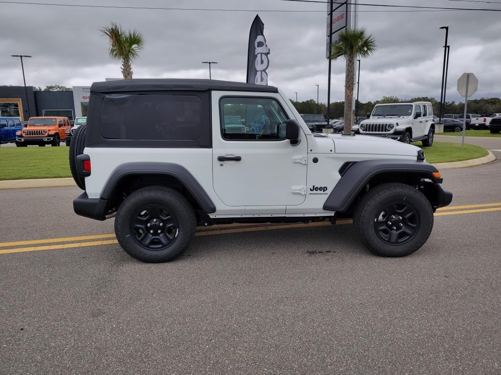 new 2026 Jeep Wrangler car, priced at $37,587