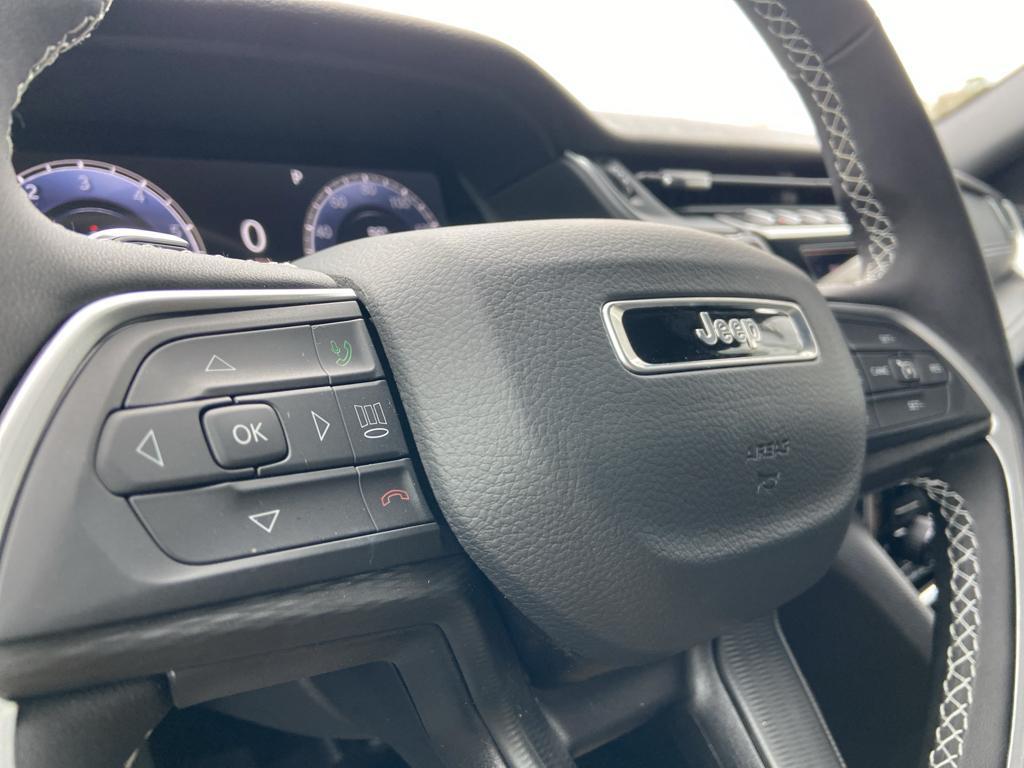 new 2025 Jeep Grand Cherokee car, priced at $36,021