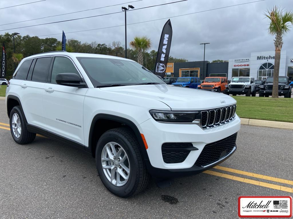 new 2025 Jeep Grand Cherokee car, priced at $36,021
