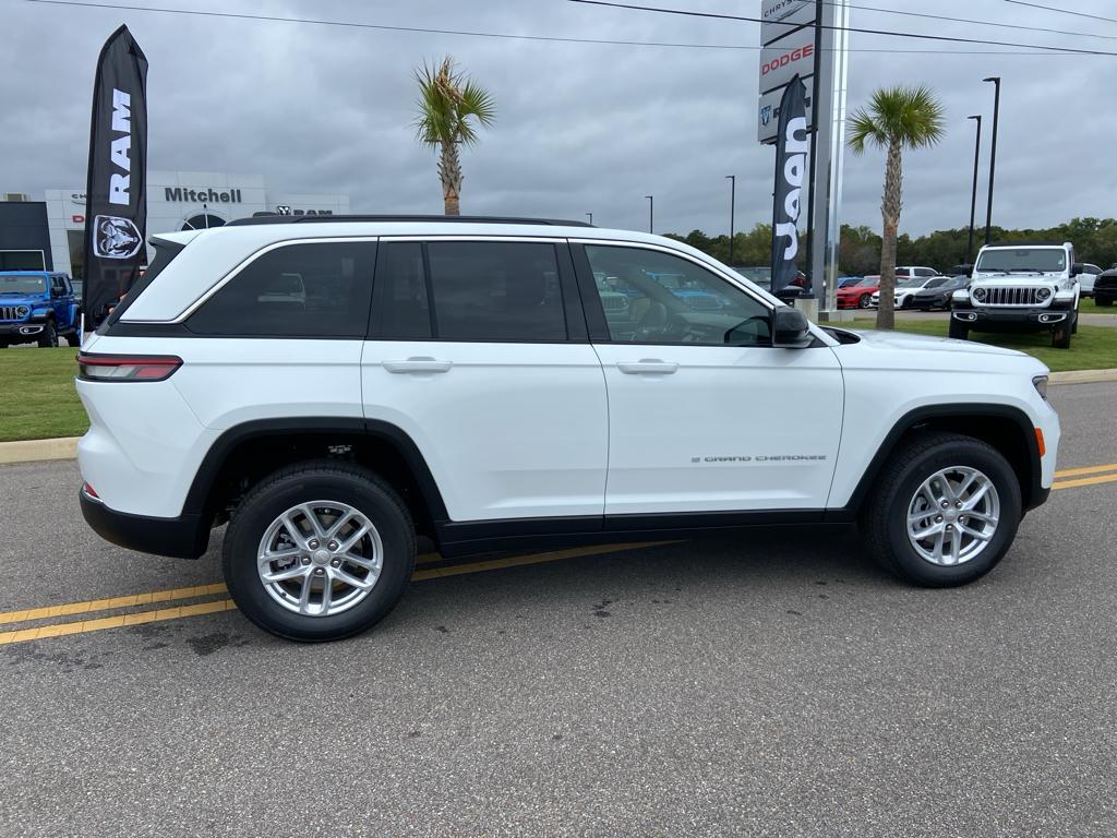 new 2025 Jeep Grand Cherokee car, priced at $36,021