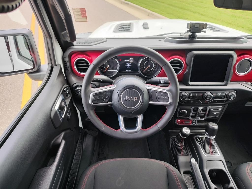 used 2023 Jeep Gladiator car, priced at $39,008