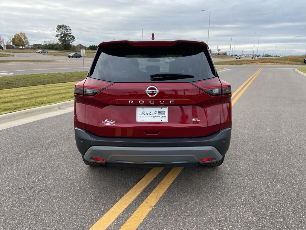 used 2021 Nissan Rogue car, priced at $21,129