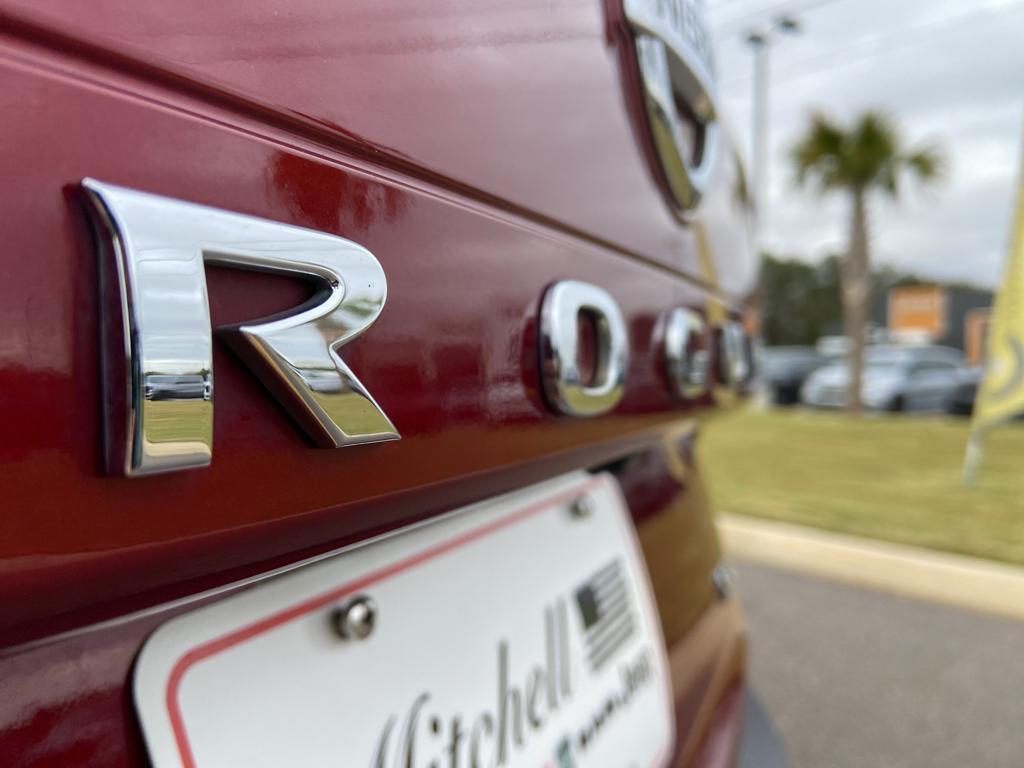 used 2021 Nissan Rogue car, priced at $21,129