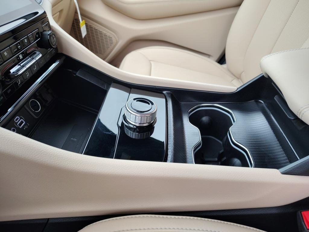 new 2025 Jeep Grand Cherokee car, priced at $49,485