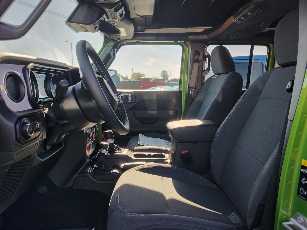 new 2025 Jeep Wrangler car, priced at $50,298