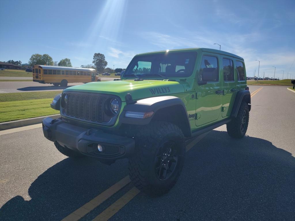 new 2025 Jeep Wrangler car, priced at $50,298