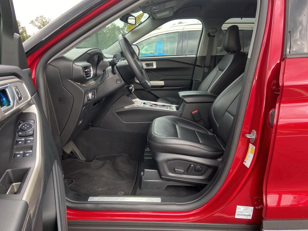 used 2023 Ford Explorer car, priced at $38,138