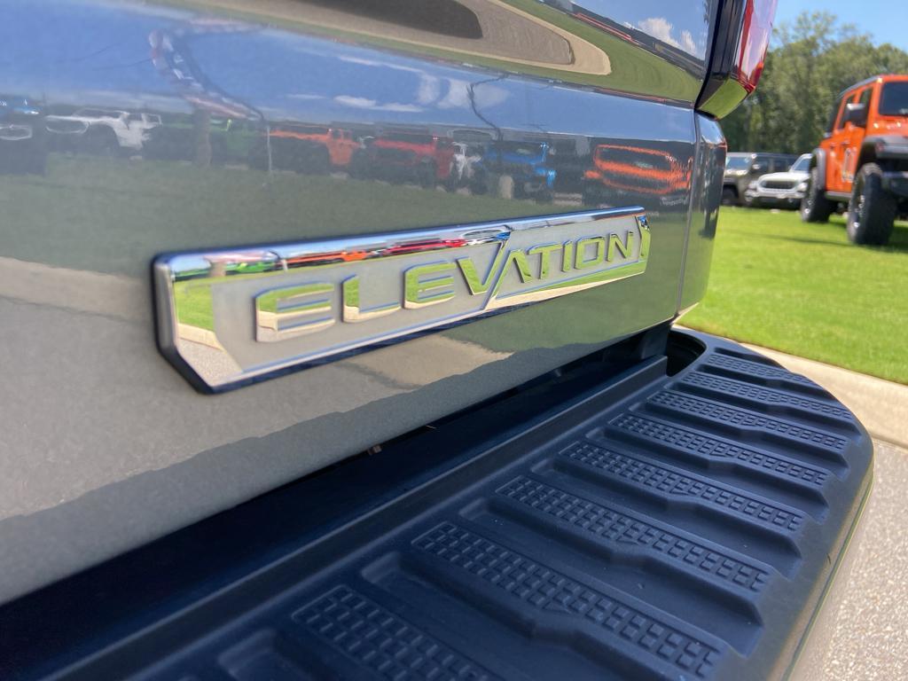 used 2021 GMC Sierra 1500 car, priced at $31,353