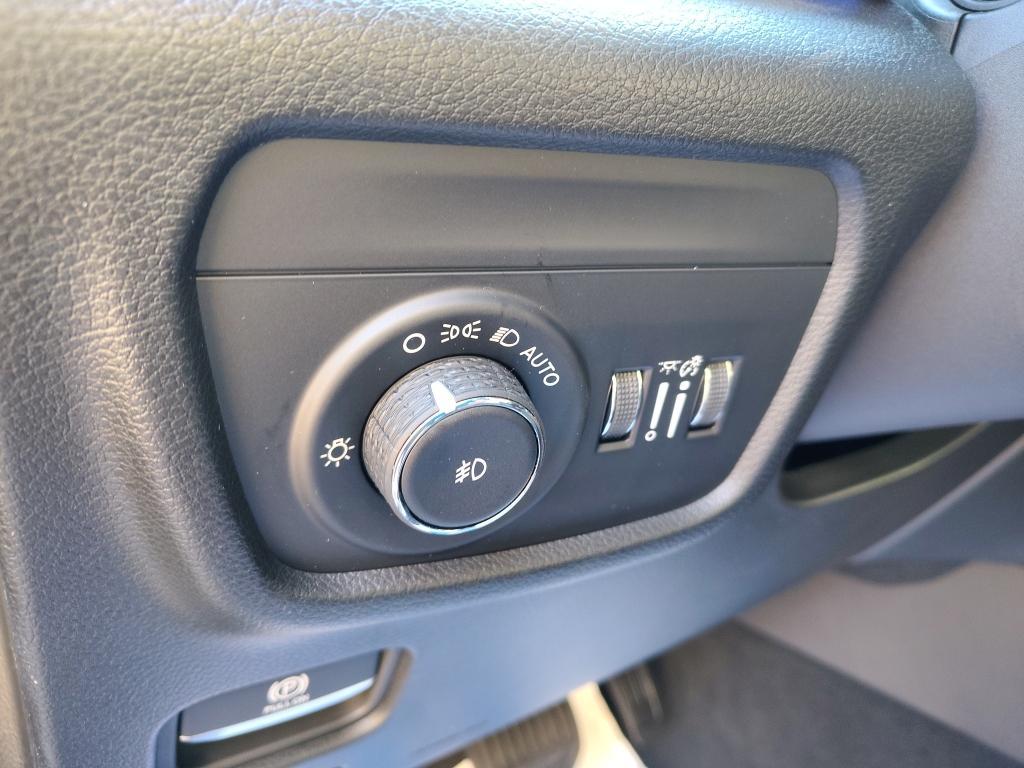 new 2025 Jeep Grand Cherokee L car, priced at $63,361