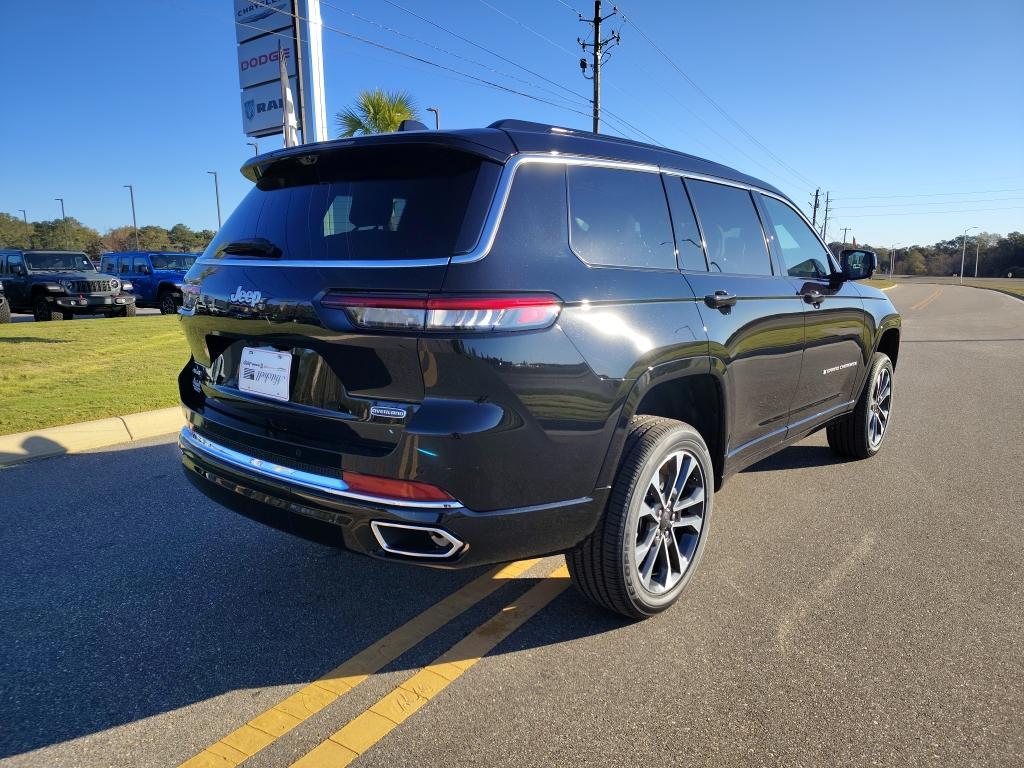 new 2025 Jeep Grand Cherokee L car, priced at $63,361