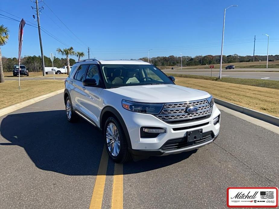 used 2022 Ford Explorer car