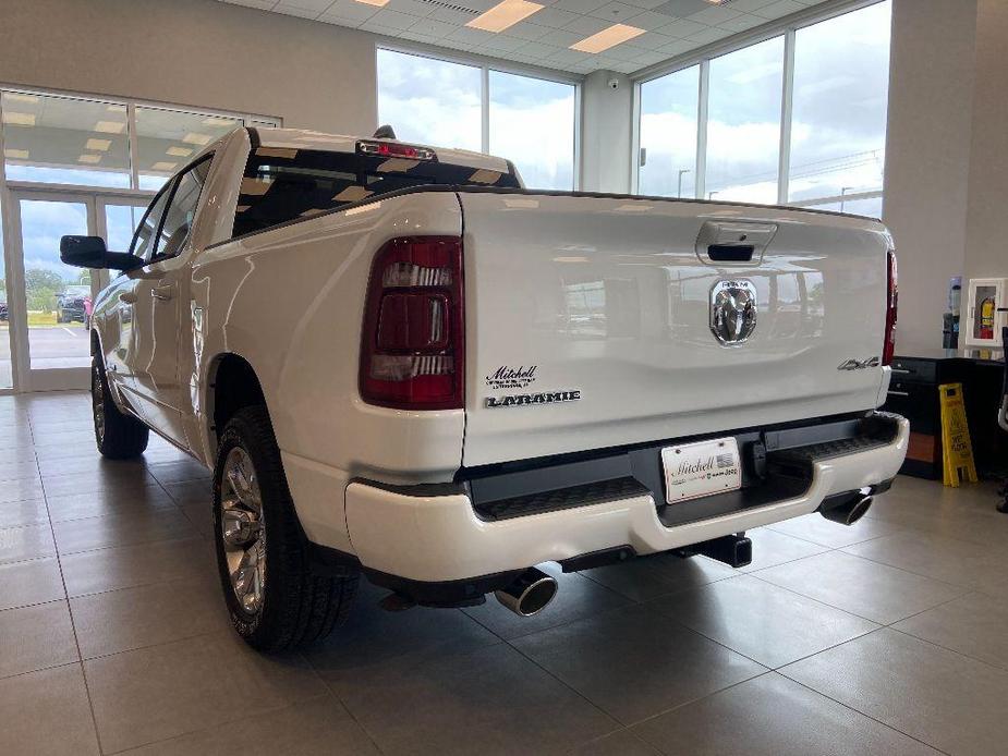 new 2024 Ram 1500 car, priced at $61,092