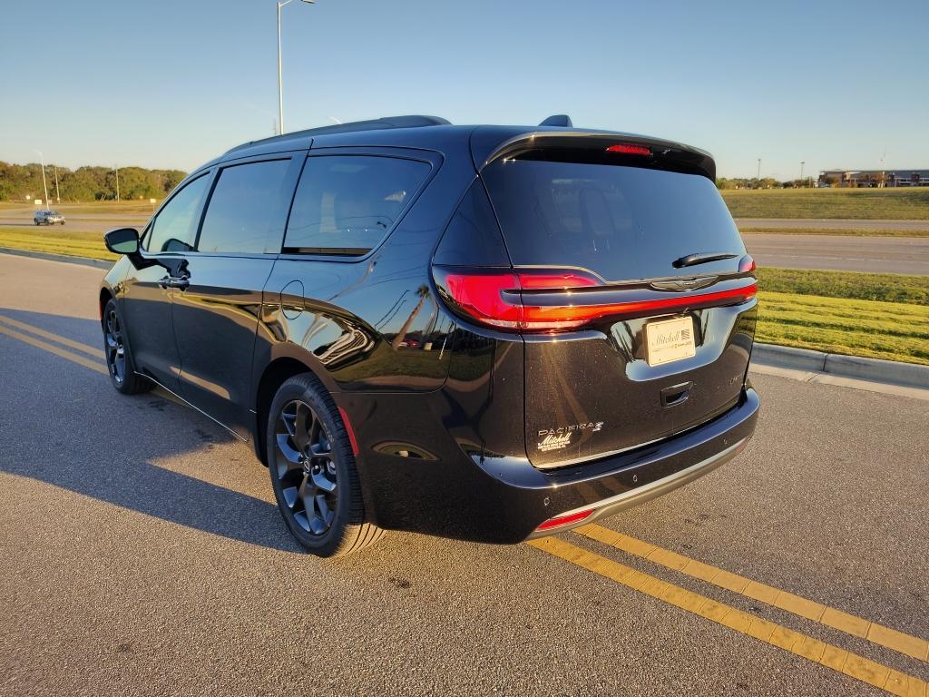 new 2026 Chrysler Pacifica car, priced at $49,054