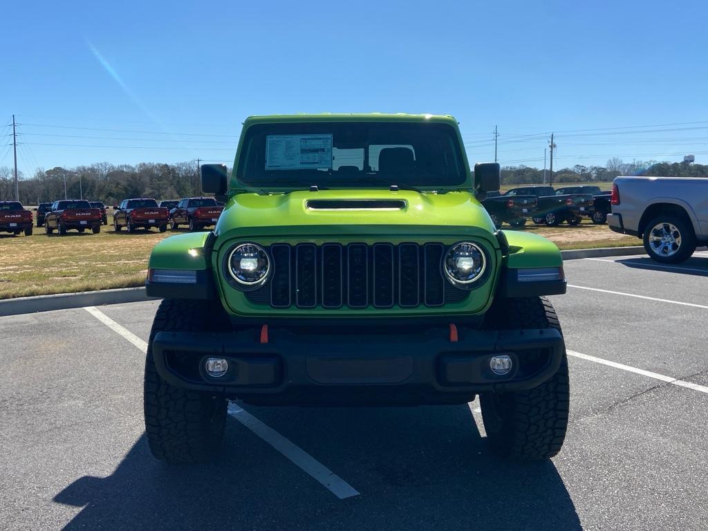 new 2025 Jeep Gladiator car, priced at $59,590