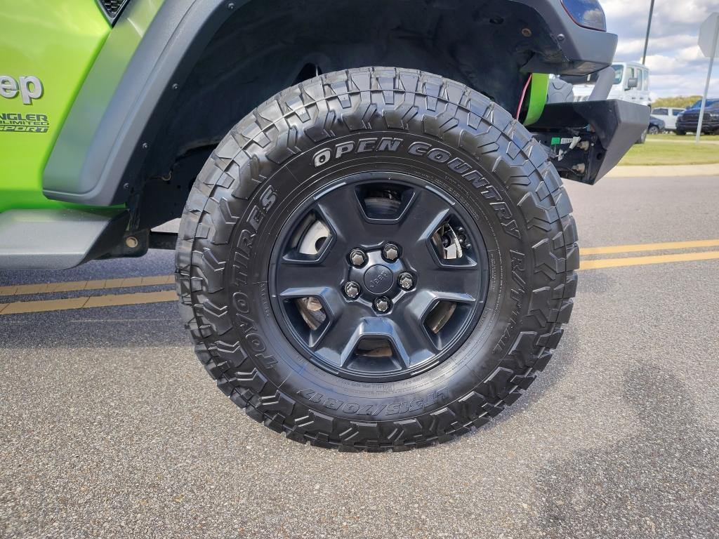 used 2018 Jeep Wrangler Unlimited car, priced at $22,725