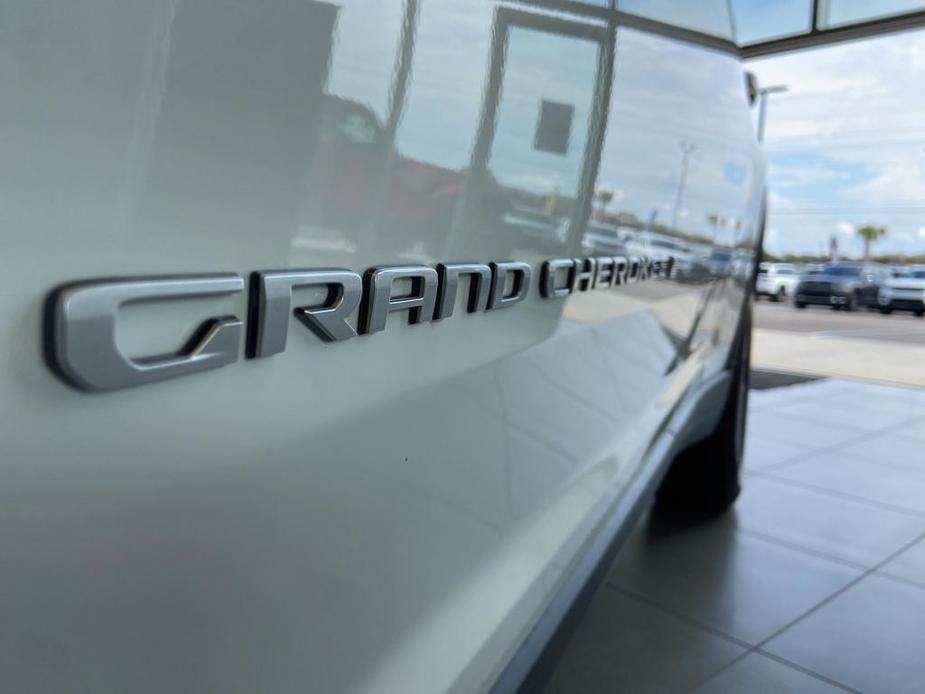 new 2024 Jeep Grand Cherokee car, priced at $44,214