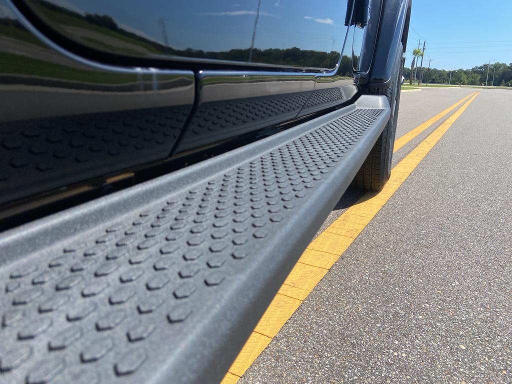 new 2025 Jeep Wrangler car, priced at $54,558