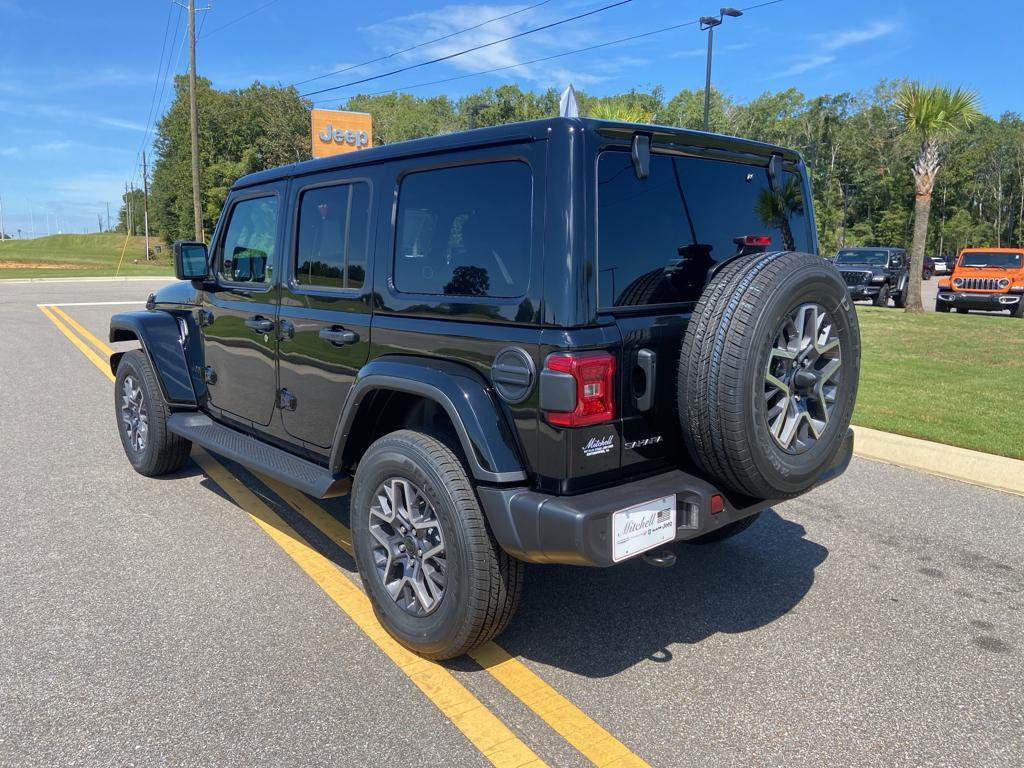 new 2025 Jeep Wrangler car, priced at $54,558